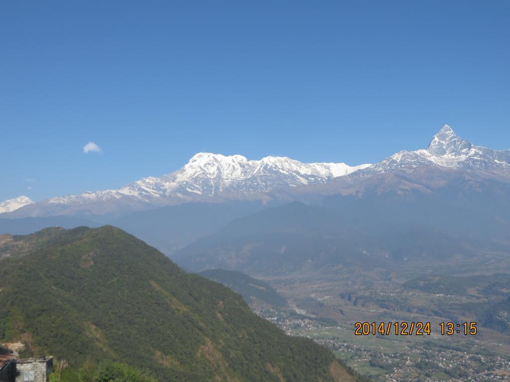 New United Hotel Pokhara Exterior photo